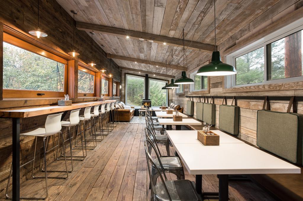 Sunwolf Riverside Cabins Brackendale Bagian luar foto